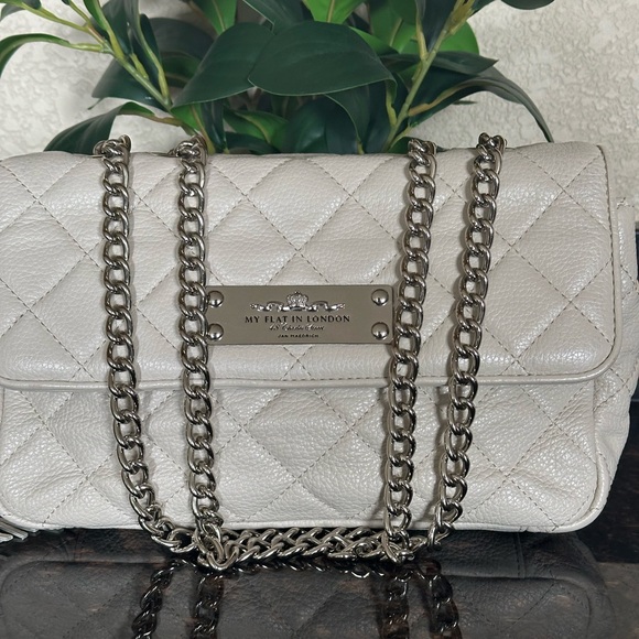 My flat in London - Picture 2 of 4